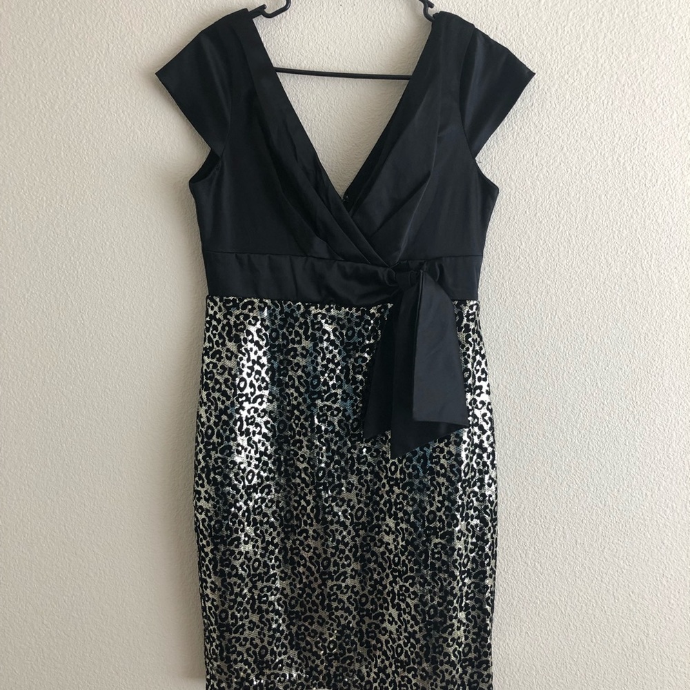 Never worn - Picture 2 of 3